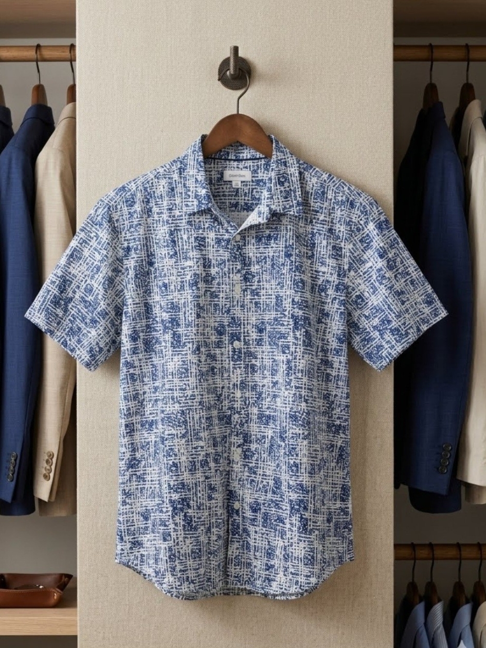 Calvin Klein Short-Sleeve Button-Down Shirt in Blue and White Abstract Print